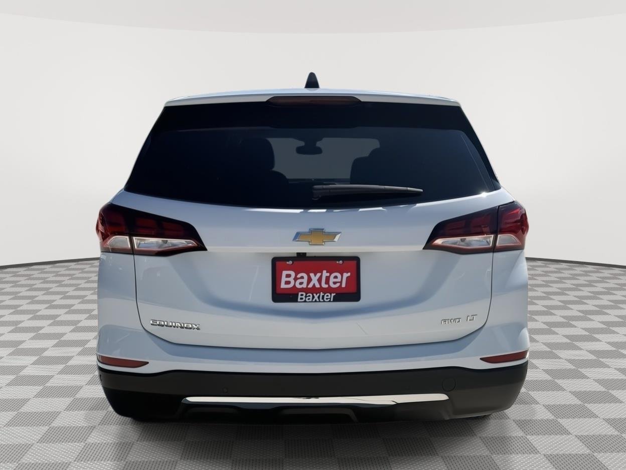 Used 2022 Summit White Chevrolet LT image 6