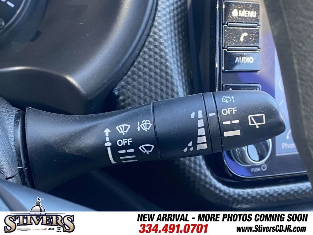 Used 2023 Red Nissan SV image 32
