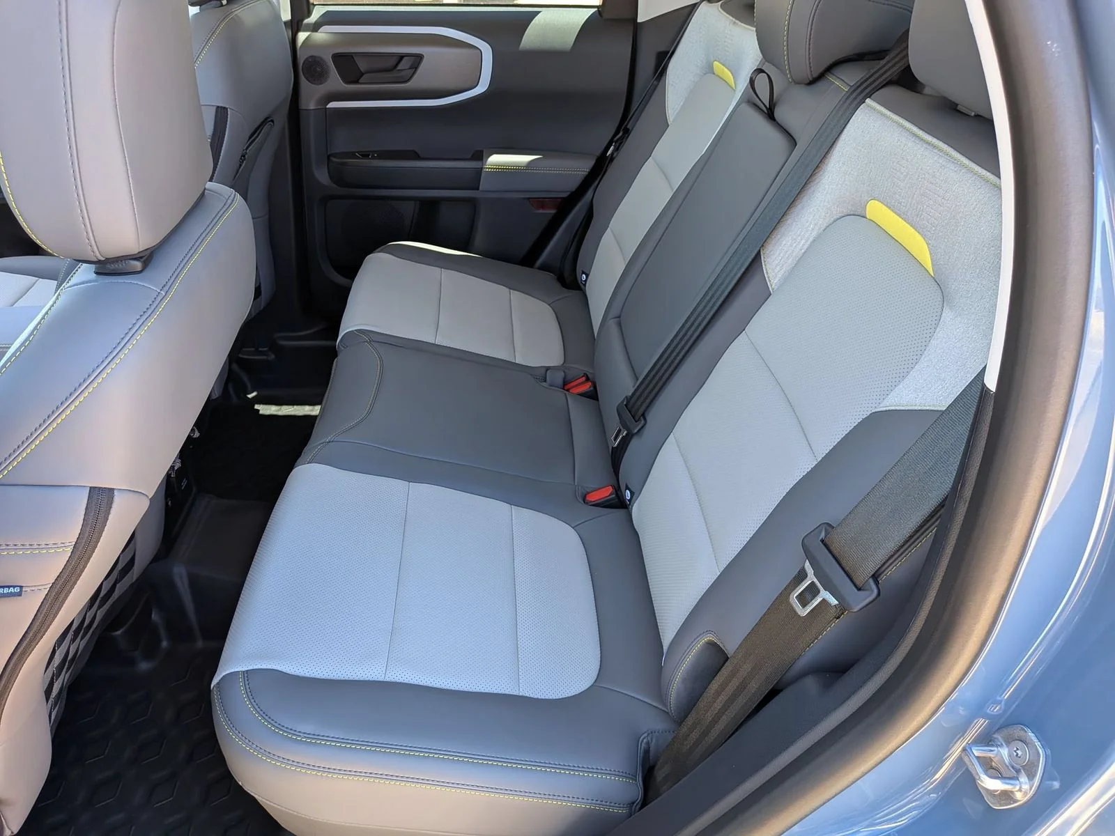 New 2026 Azure Gray Metallic Tri-Coat Ford Badlands® image 25