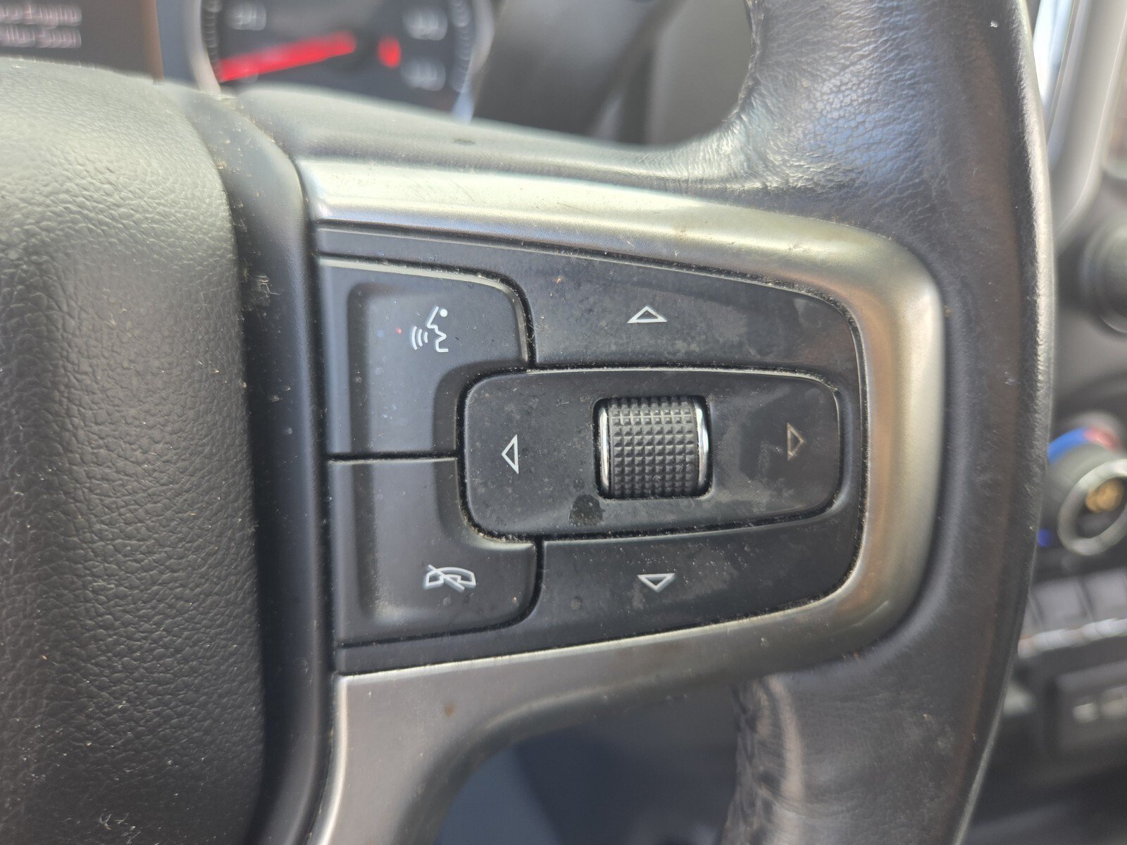 Used 2019 Red Hot Chevrolet LT Trail Boss image 22