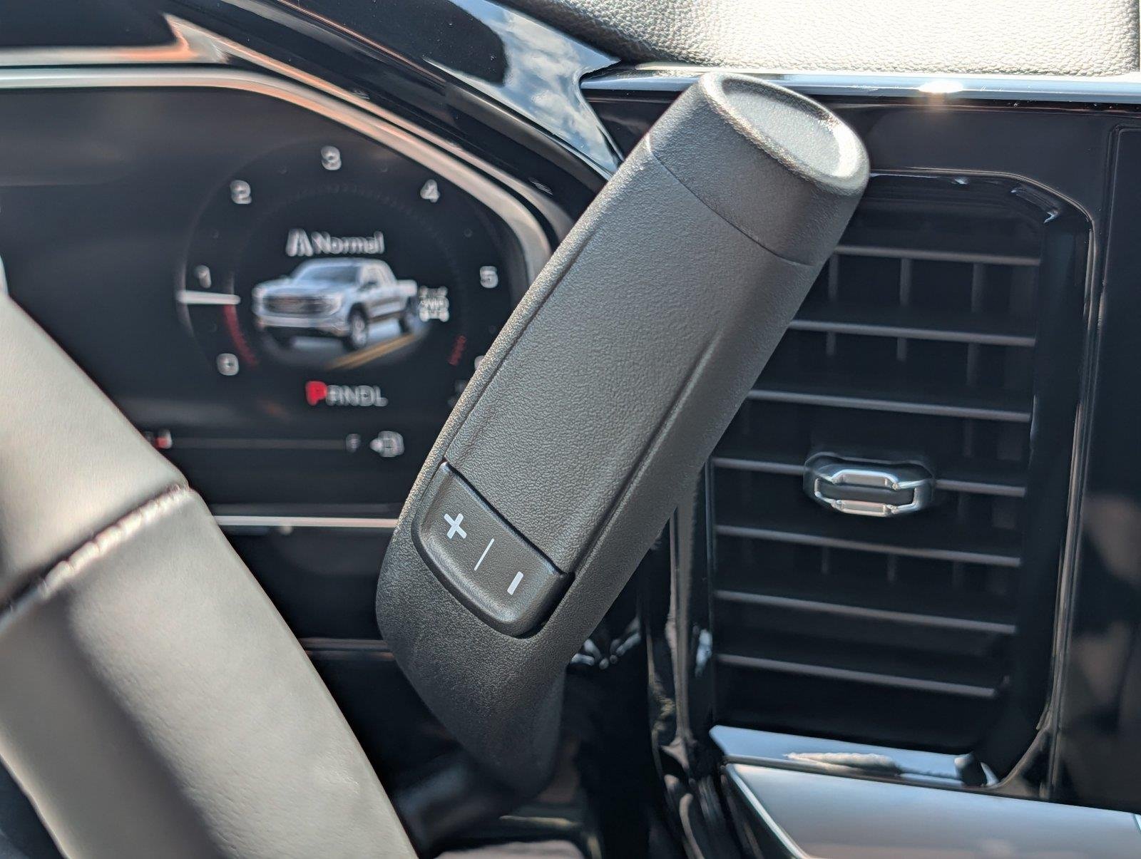 New 2026 Sterling Metallic GMC Elevation image 26