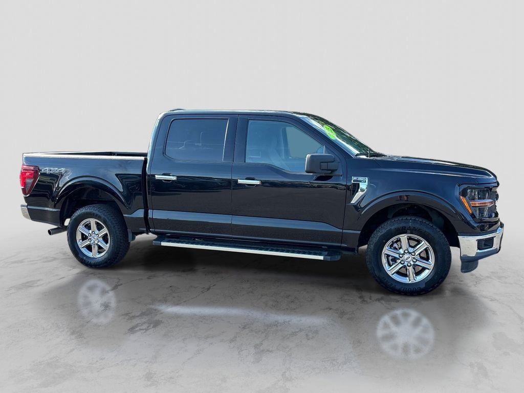 Used 2025 Black Ford XLT image 6