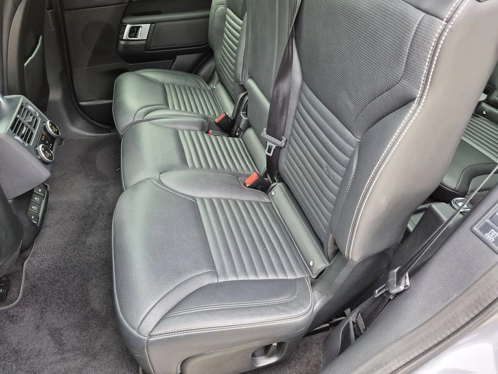Used 2022 Gray Land Rover S R-Dynamic image 28