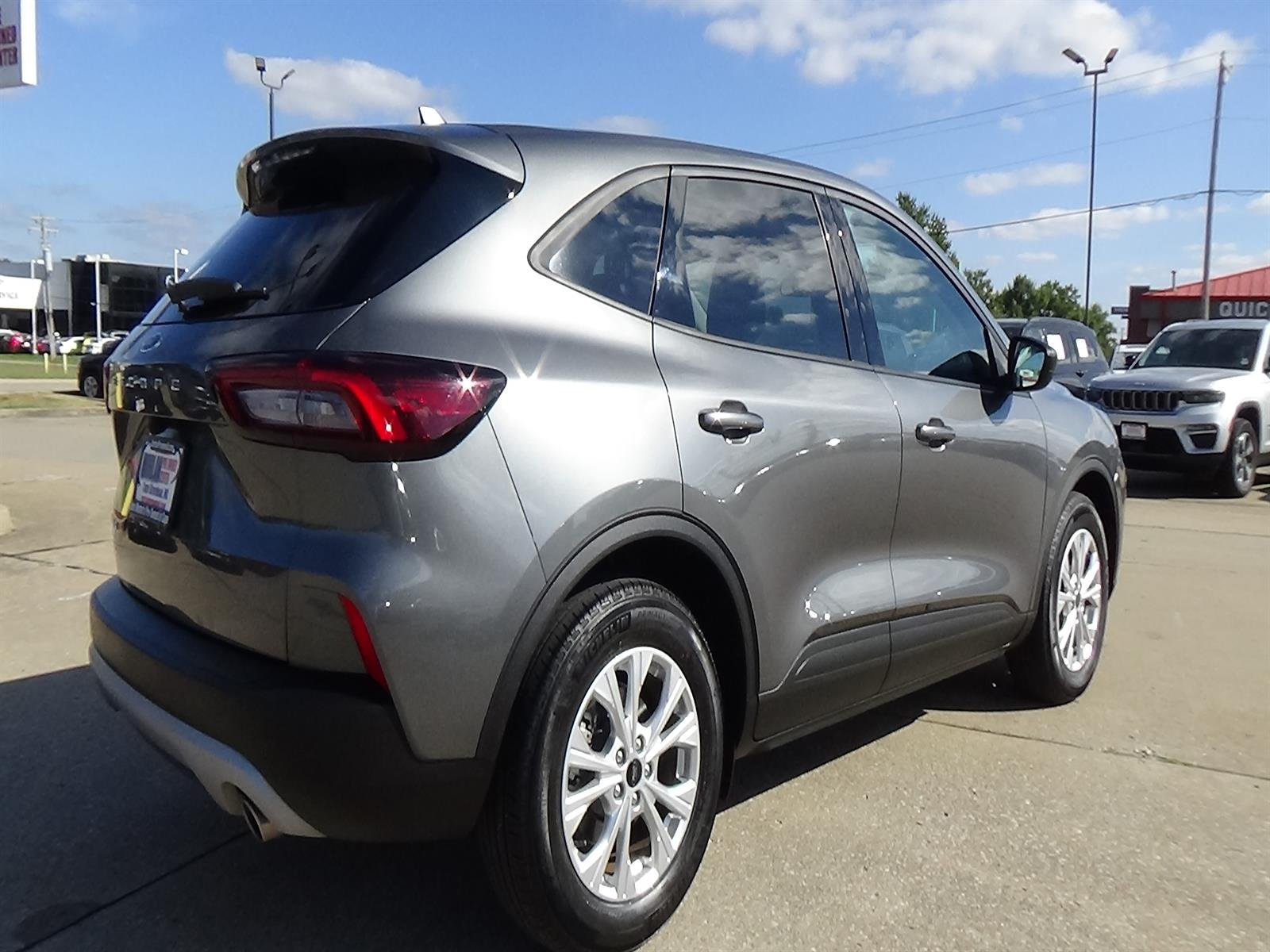 Used 2025 Carbonized Gray (m7) Ford Active image 6