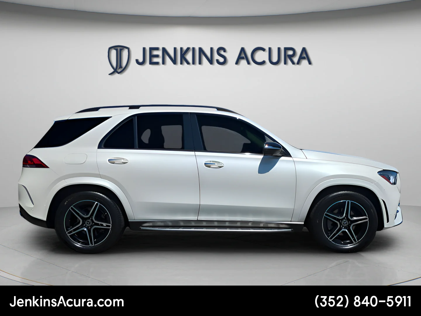 Used 2022 MANUFAKTUR Diamond White Bright Mercedes-Benz GLE 350 image 2