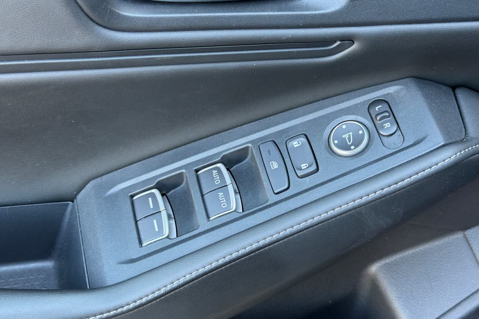 2023 Honda Accord Hybrid Sport - Photo 13