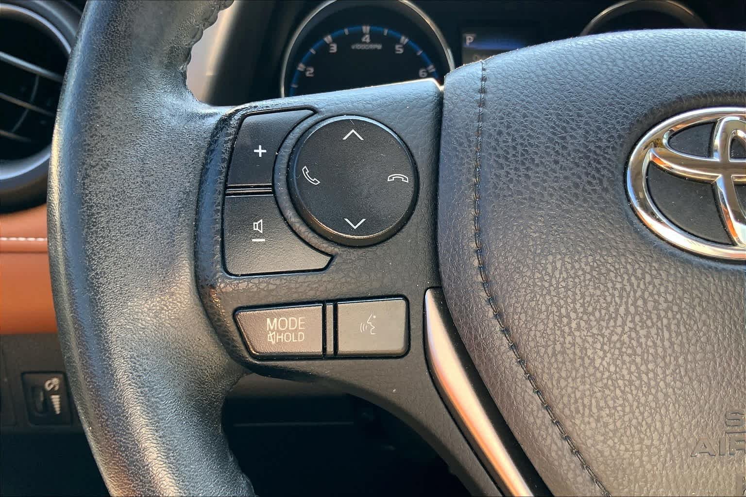 Used 2017 Magnetic Gray Metallic Toyota Platinum image 24