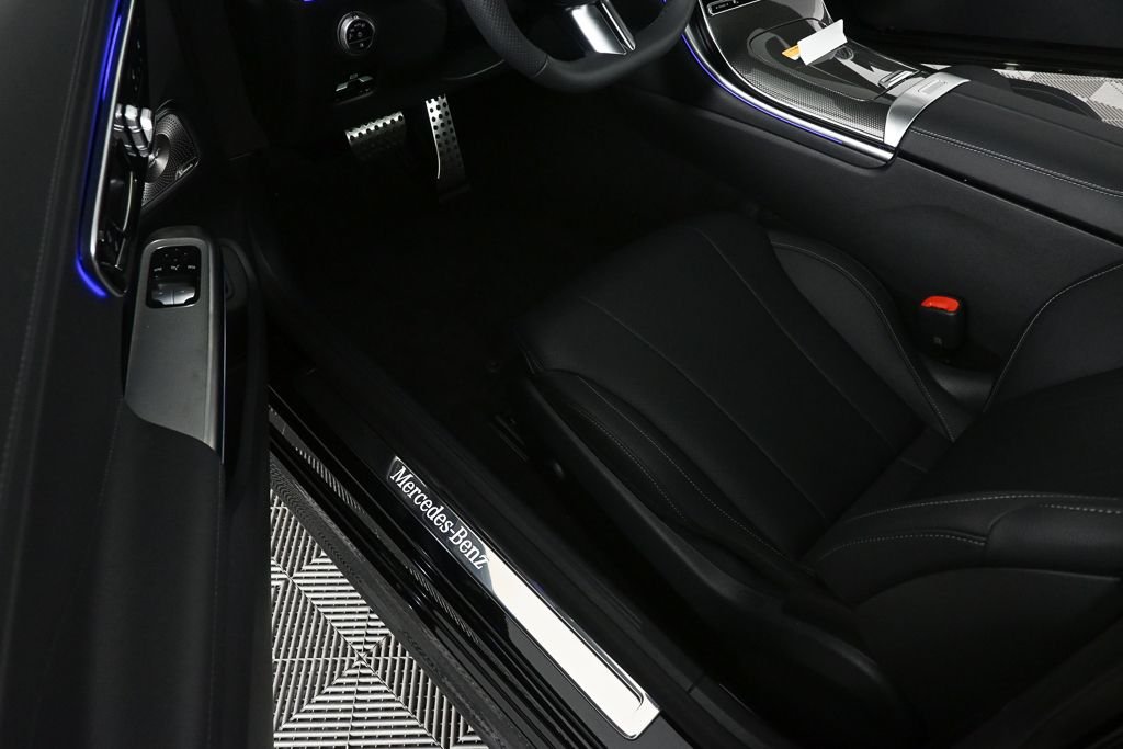 New 2026 Obsidian Black Metallic Mercedes-Benz CLE 300 image 7
