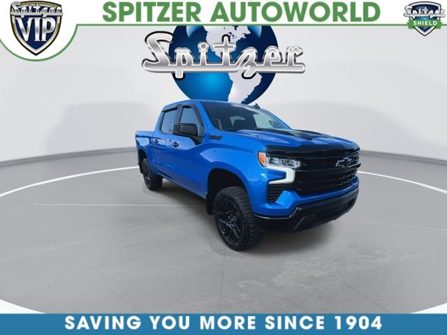 Used 2025 Blue Chevrolet LT Trail Boss image 2