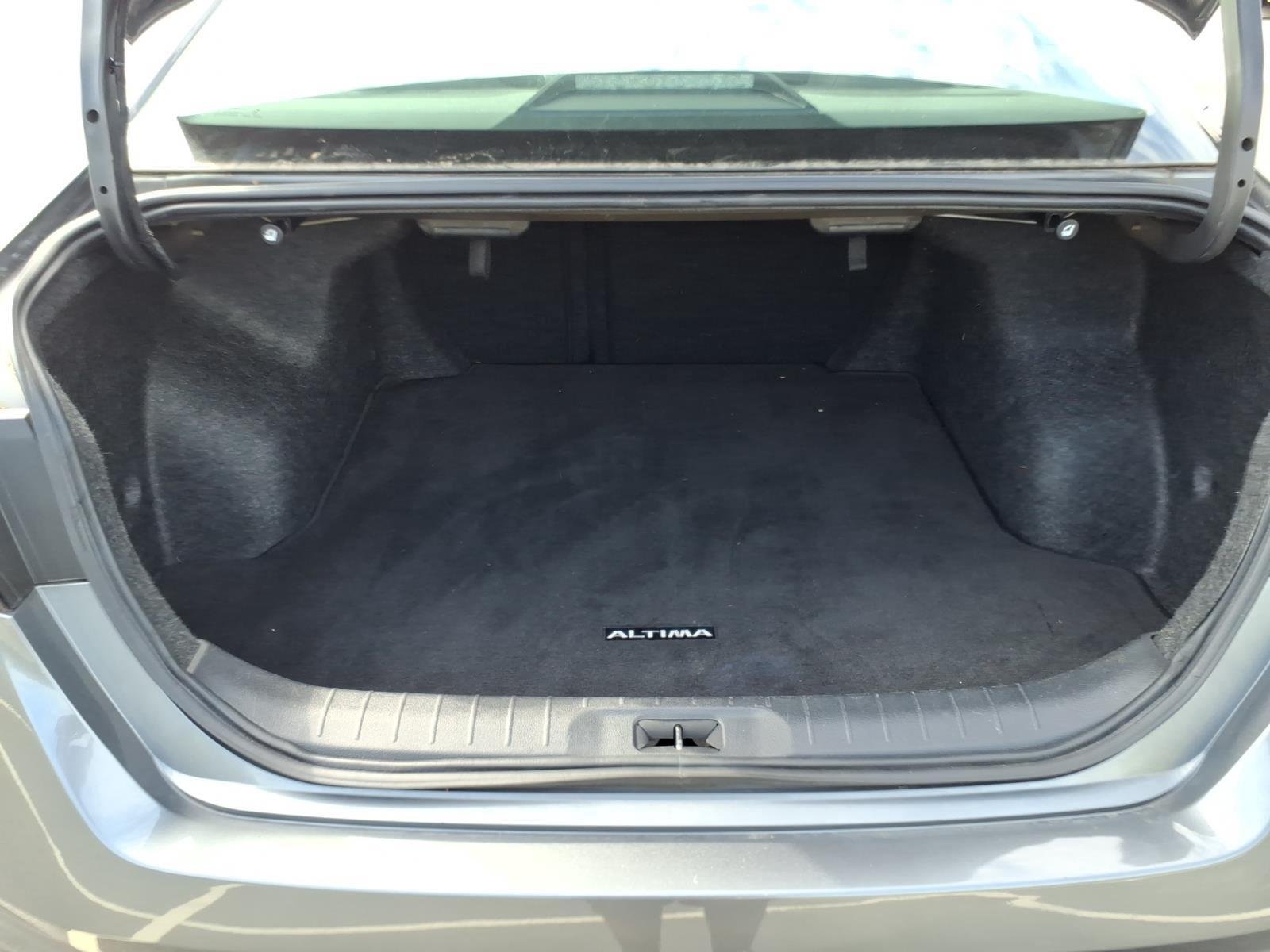 Used 2025 Gun Metallic Nissan SV image 14