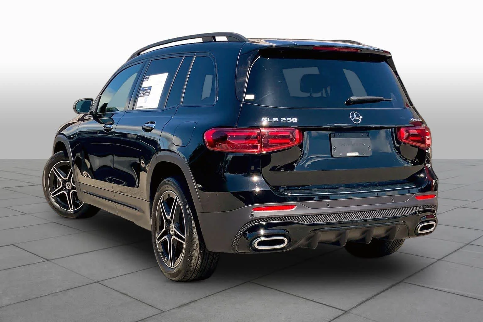 Certified Used 2026 Night Black Mercedes-Benz GLB 250 image 12