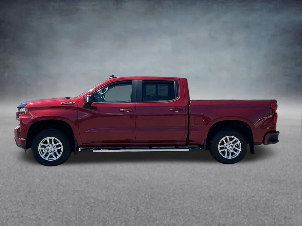 Used 2020 CAJUN RED TINTCOAT Chevrolet RST image 2