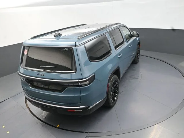 New 2026 Steel Blue Exterior Paint Jeep Limited Reserve image 17