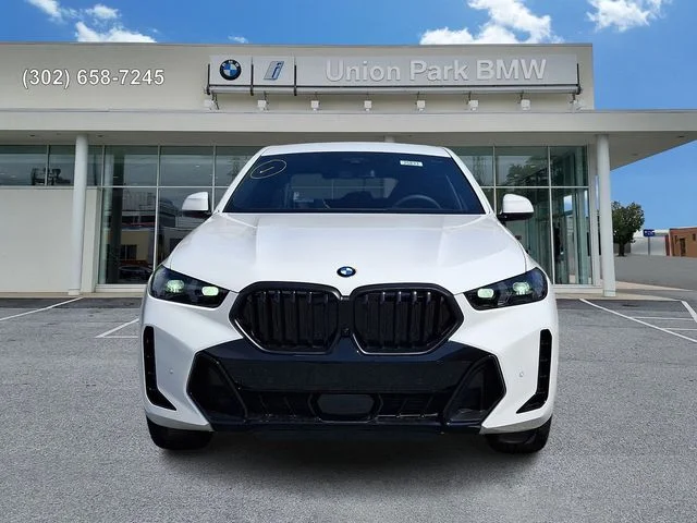 New 2027 Alpine White BMW xDrive40i image 2