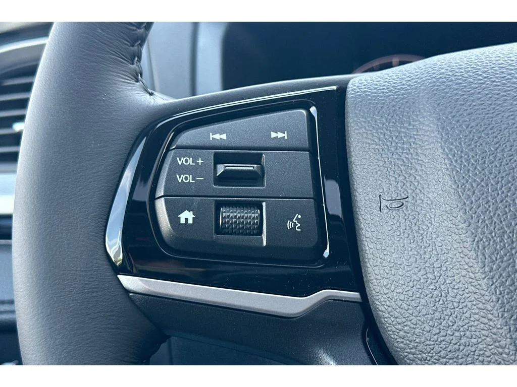 New 2026 Sonic Gray Pearl Honda Touring image 27