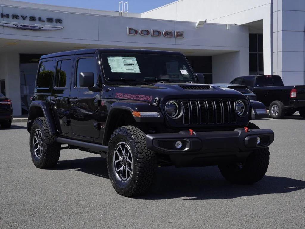 New 2026 Black Clear-Coat Exterior Paint Jeep Rubicon image 1