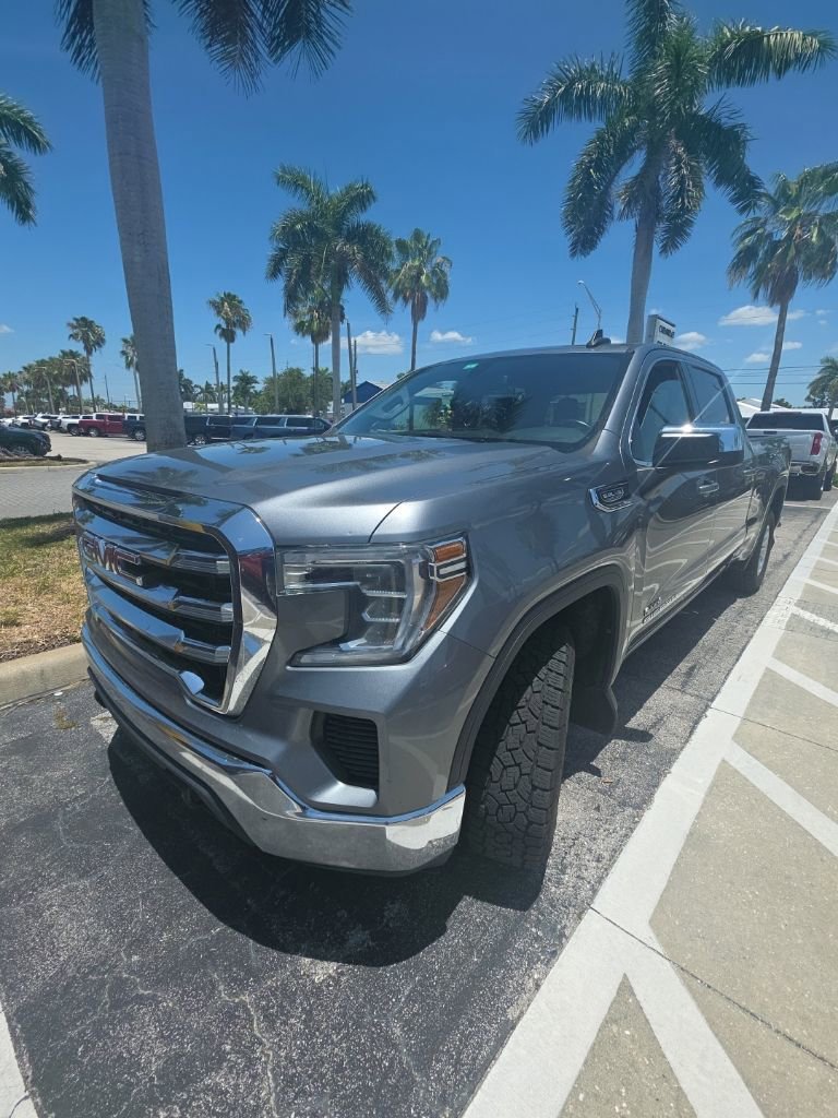 2019 GMC Sierra SLE 4x4 Crew Cab Short Box's photo