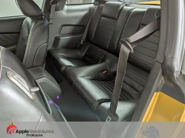 Used 2010 Gold Ford V6 image 29
