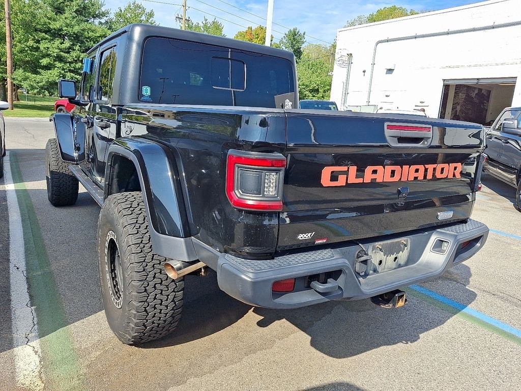 Used 2021 Black Jeep Sport image 4