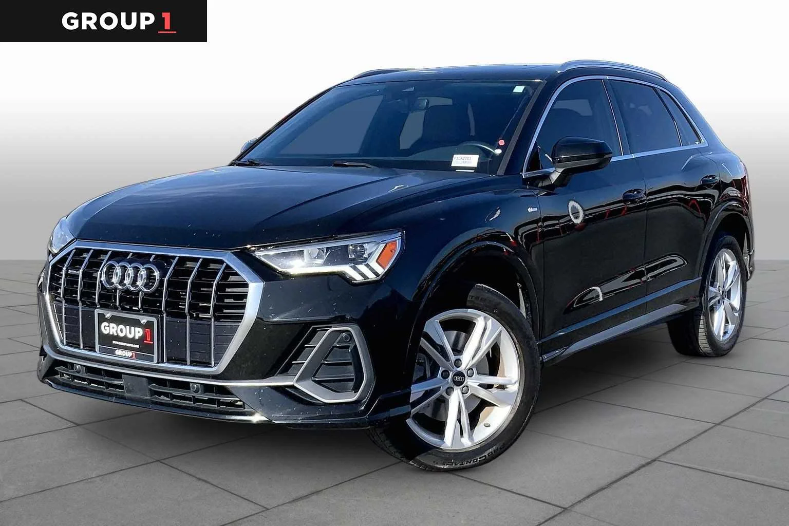 2023 Audi Q3 45 TFSI S Line Premium quattro's photo