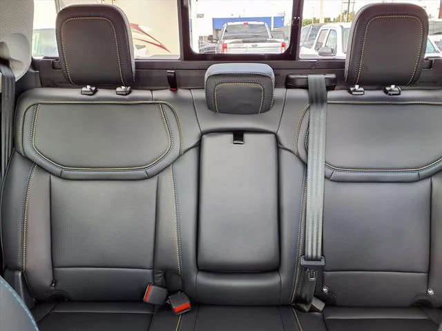 New 2025 Carbonized Gray Metallic Ford Lobo High image 12
