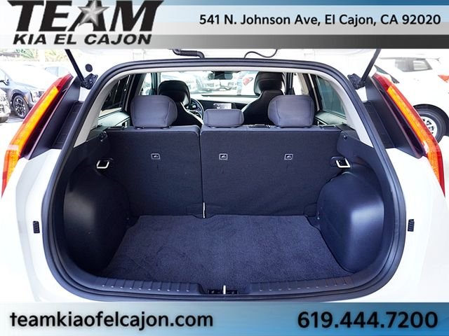 Used 2024 White Kia LX image 13