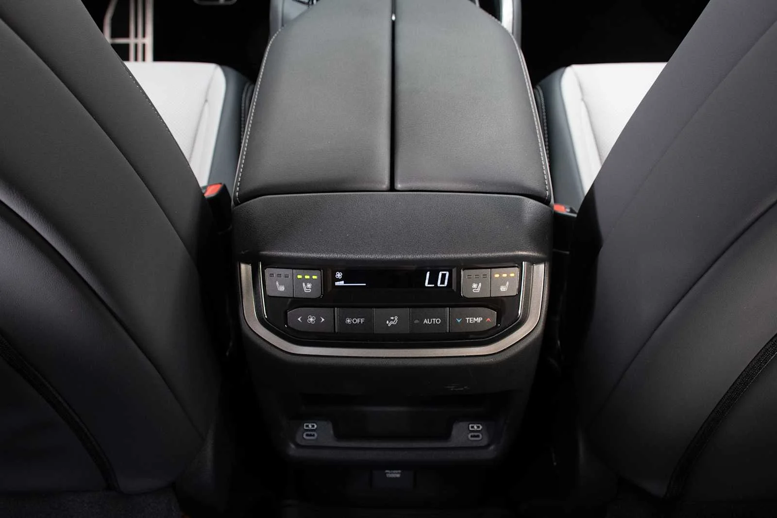 Certified Used 2026 PLATINUM WHITE PEARL MC. Lexus F SPORT Performance Premium image 15