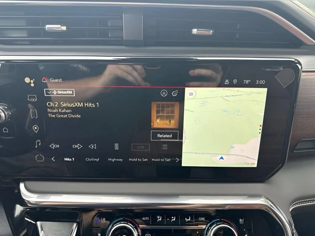 New 2026 Glacier White Tricoat GMC Denali Ultimate image 23