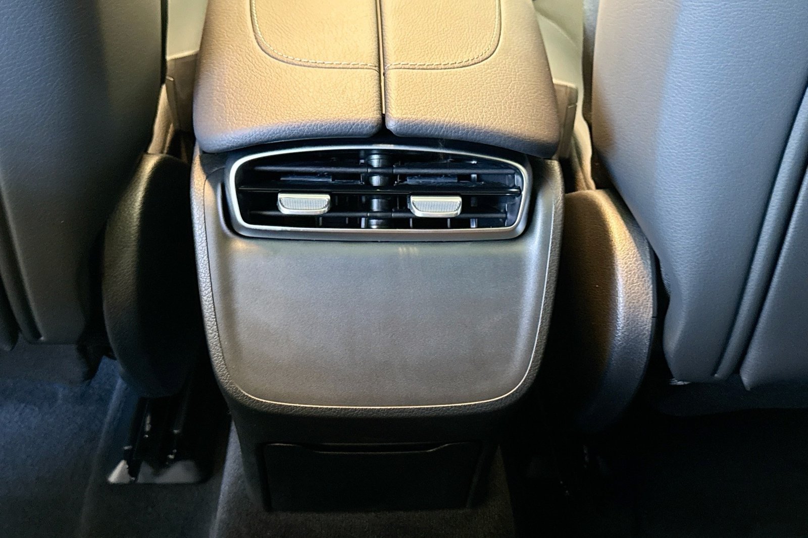 New 2026 Cirrus Silver Metallic Mercedes-Benz EQE 320 image 23