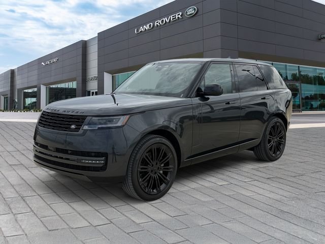 New 2026 Carpathian Grey Land Rover SE image 1