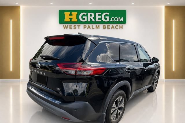 Used 2021 Super Black Nissan SV image 3