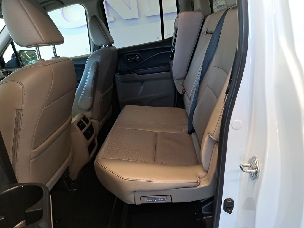 Used 2020 White Honda RTL-E image 26