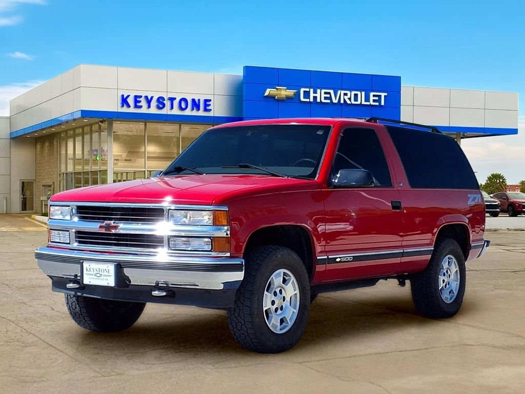Used 1997 Victory Red Chevrolet  image 7