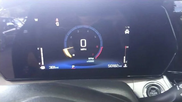 Used 2025 Gray Chevrolet LT image 6