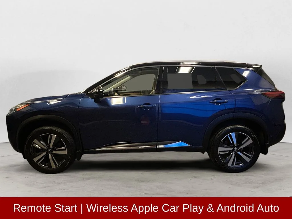 Used 2023 Caspian Blue Metallic Nissan Platinum image 2