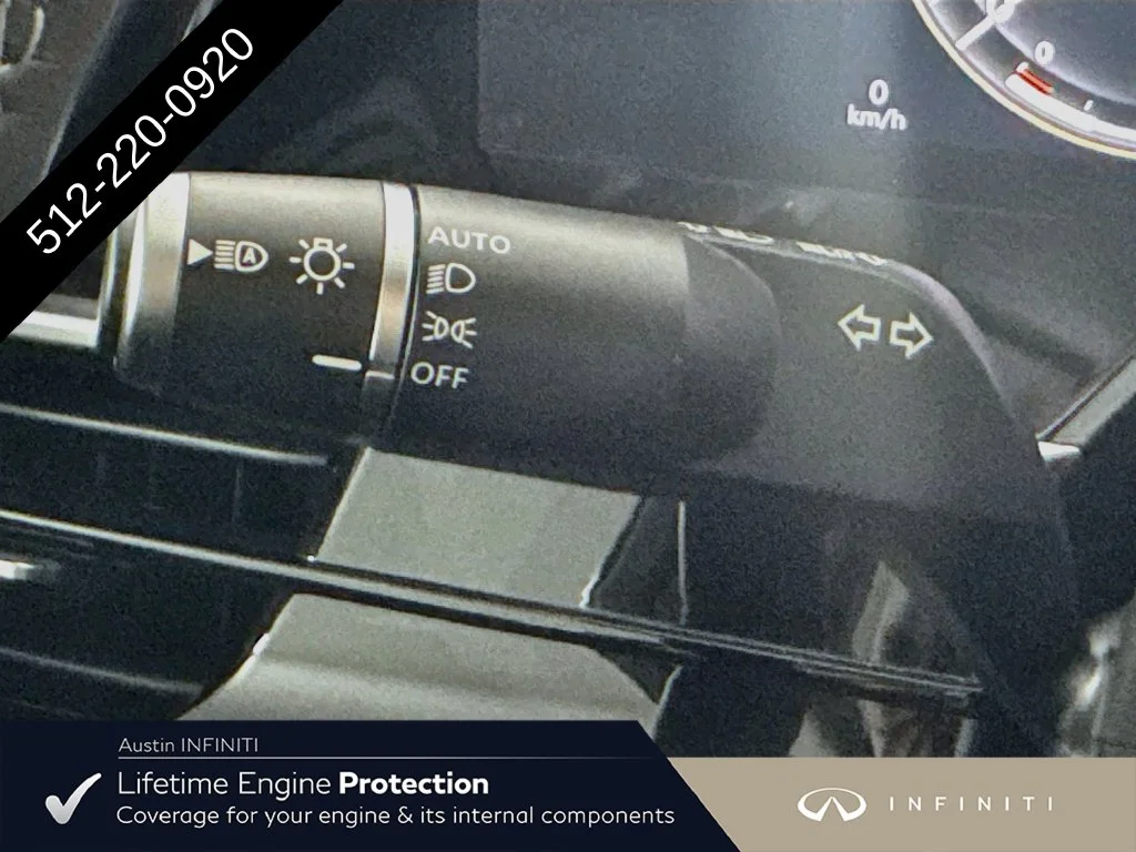 New 2027 Silver INFINITI LUXE image 13