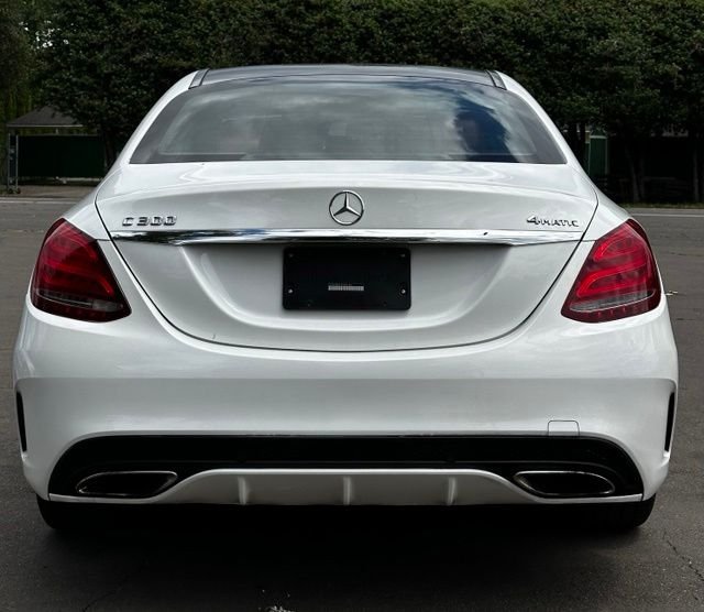 Used 2015  Mercedes-Benz C 300 image 7