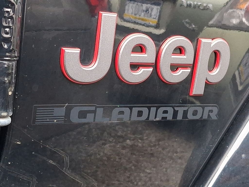 Used 2023 Black Jeep Rubicon image 9