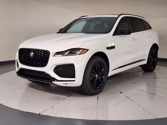 2026 Jaguar F-PACE P400 R-Dynamic S's photo