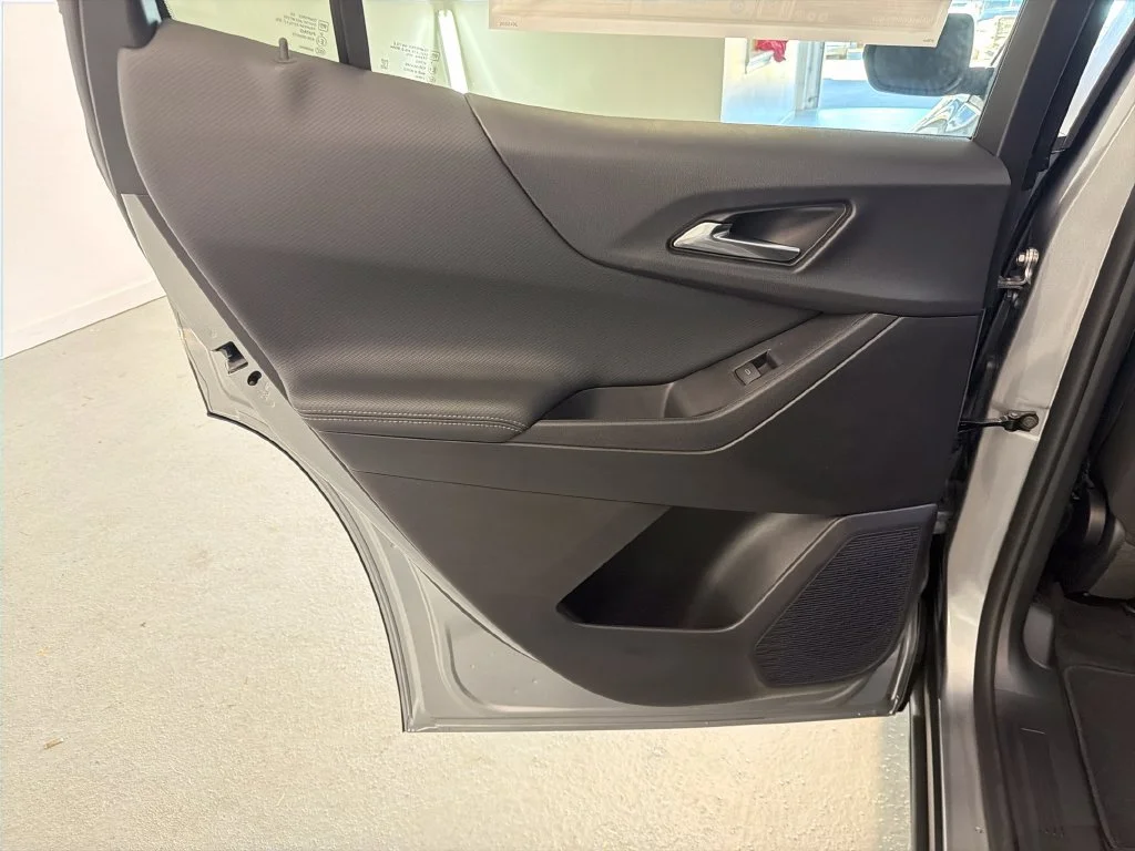 New 2027 Sterling Gray Metallic Chevrolet LT image 8