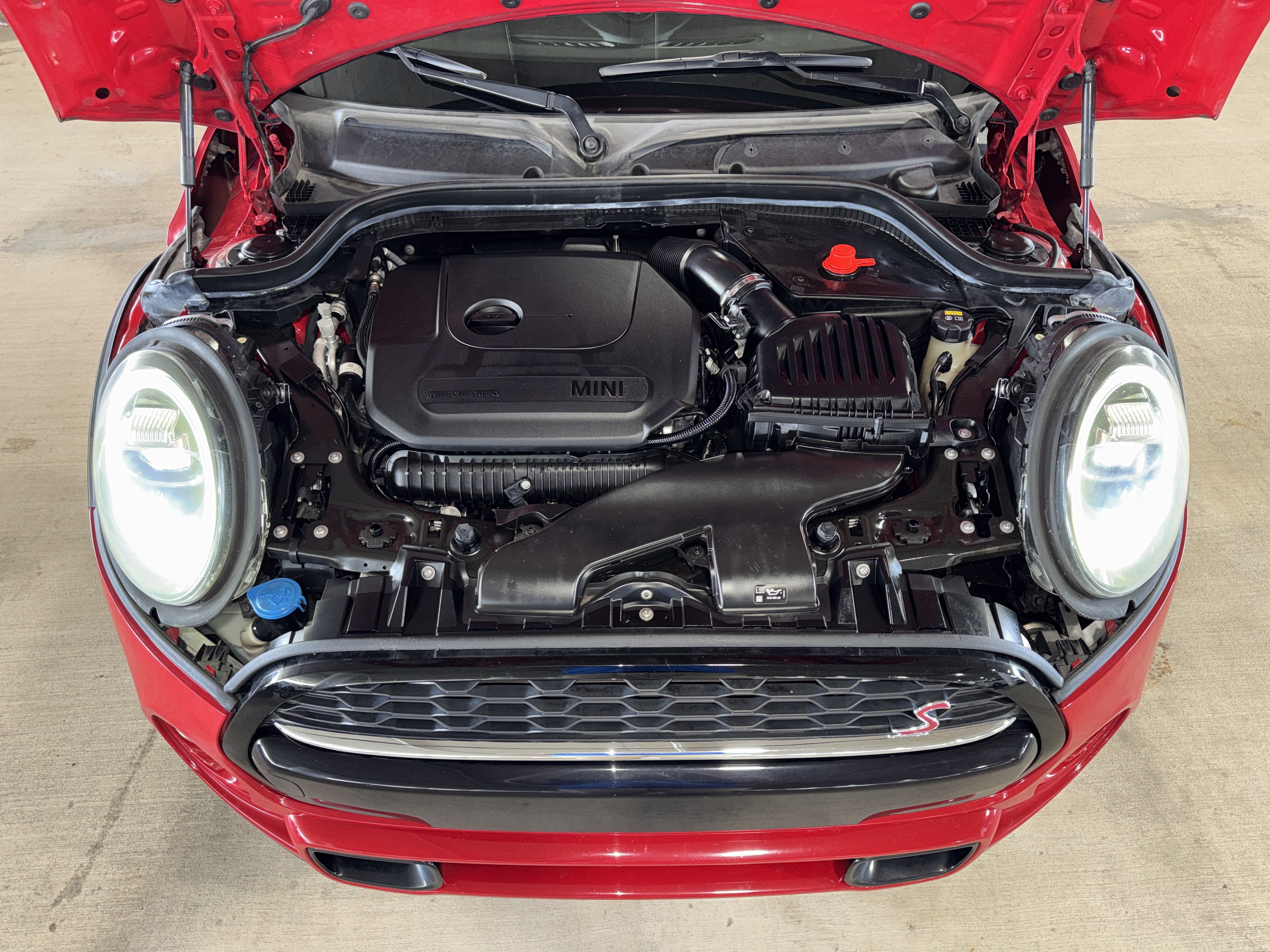 Used 2020 Chili Red MINI Cooper S image 32