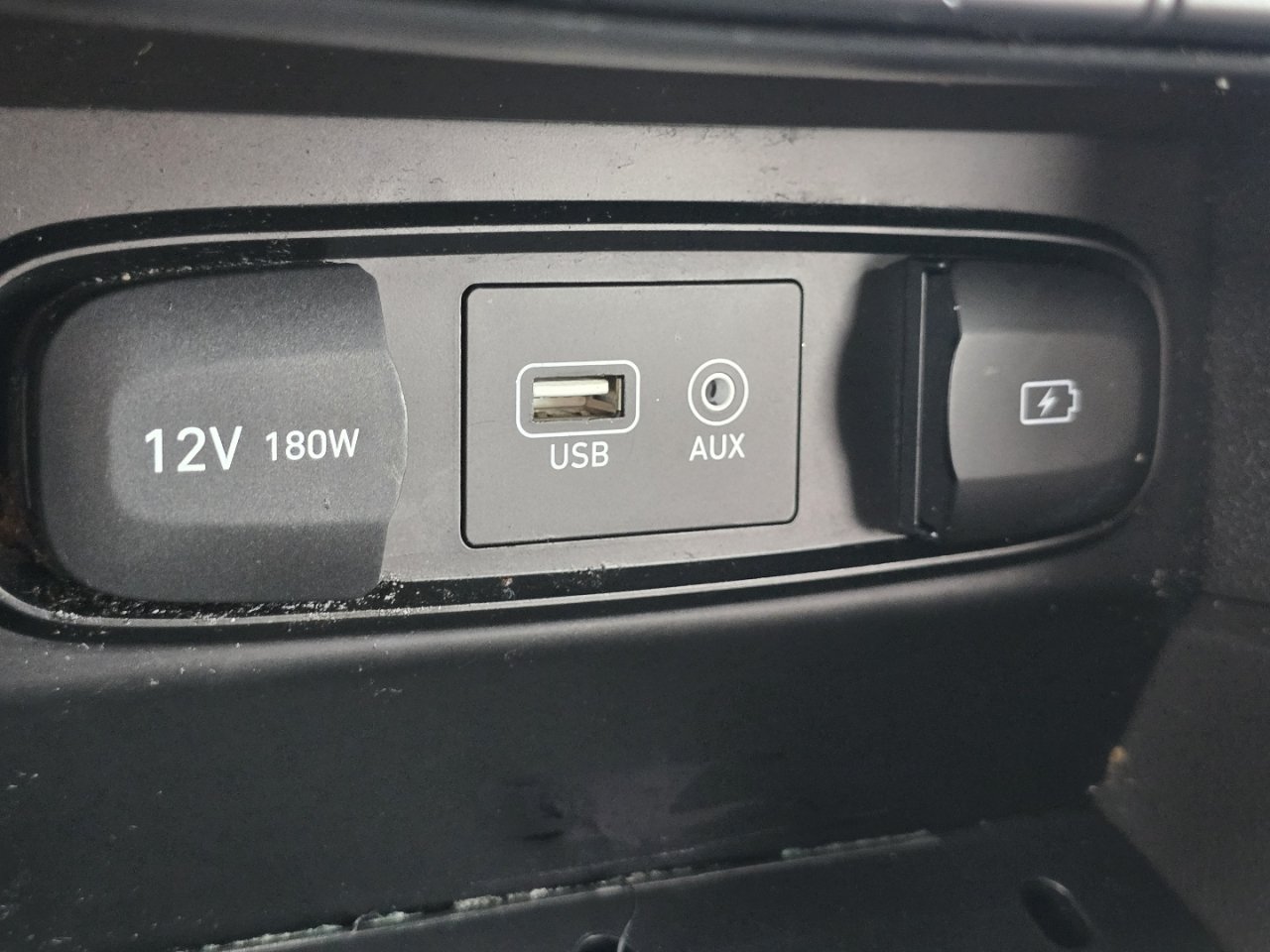 Used 2020 Gray Hyundai SEL image 27