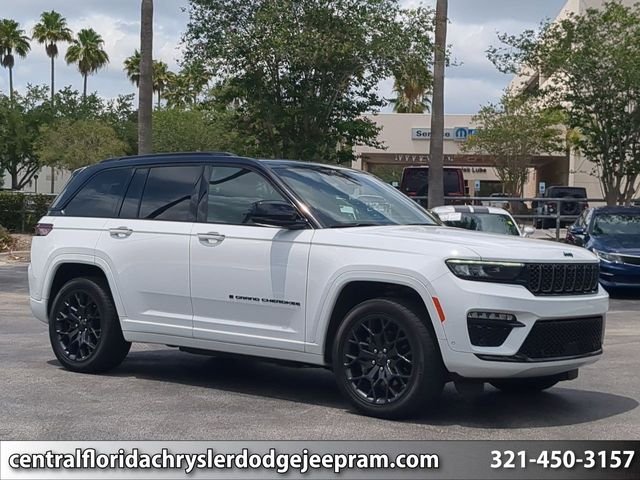 2023 Jeep Grand Cherokee Summit 4xe 4x4's photo