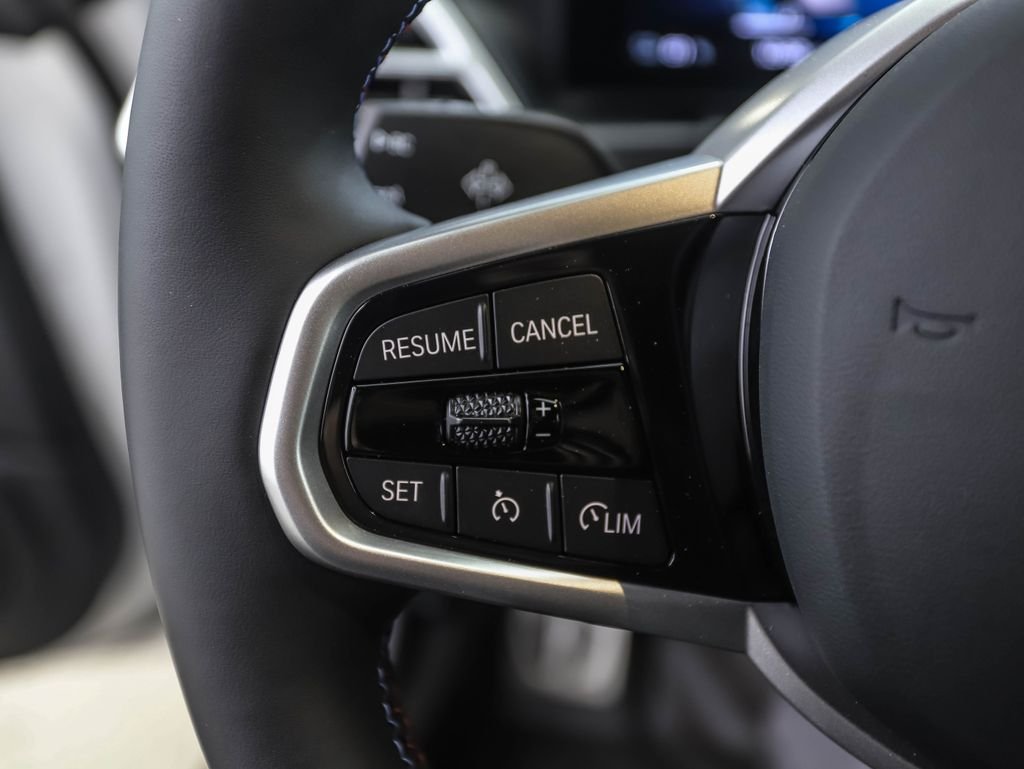 2025 BMW i4 M50 - Photo 12