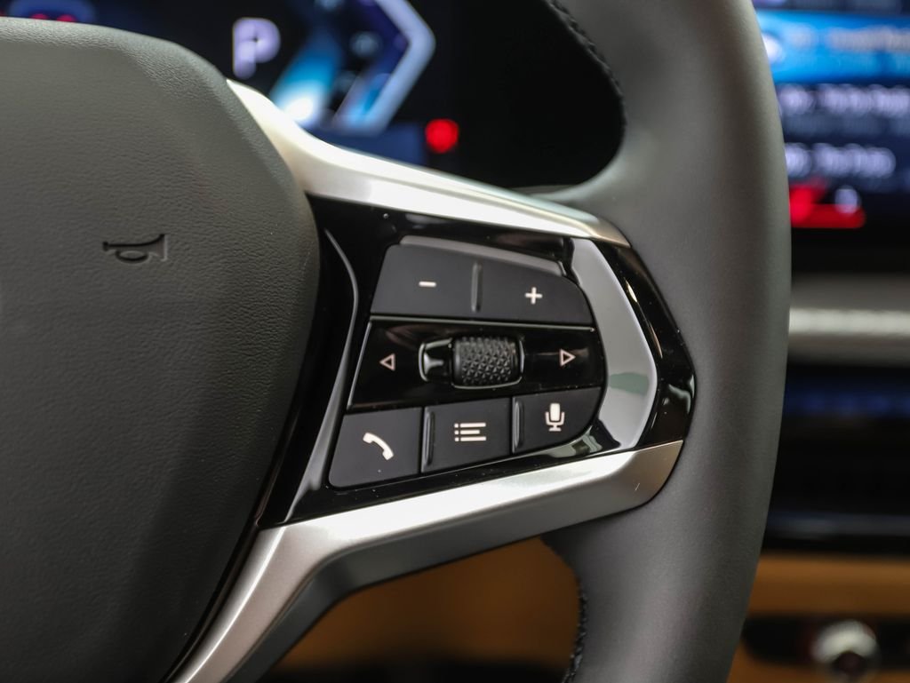 2025 BMW i4 40 - Photo 13