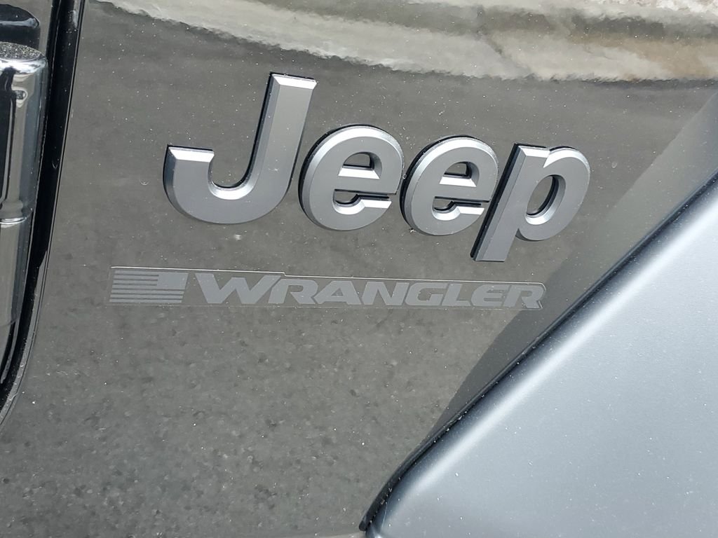 New 2026 Black Clear-Coat Exterior Paint Jeep Sport image 5
