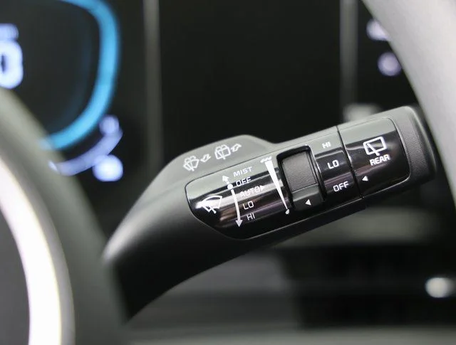 2025 Kia Sportage LX Hybrid - Photo 21