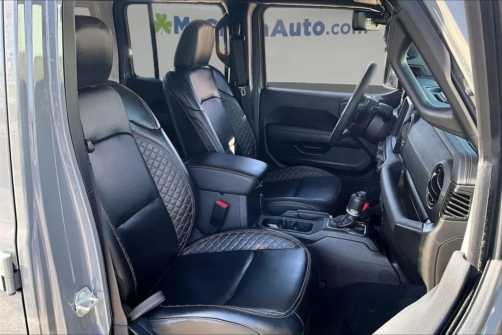 Used 2023 Gray Jeep Sahara 4xe image 32