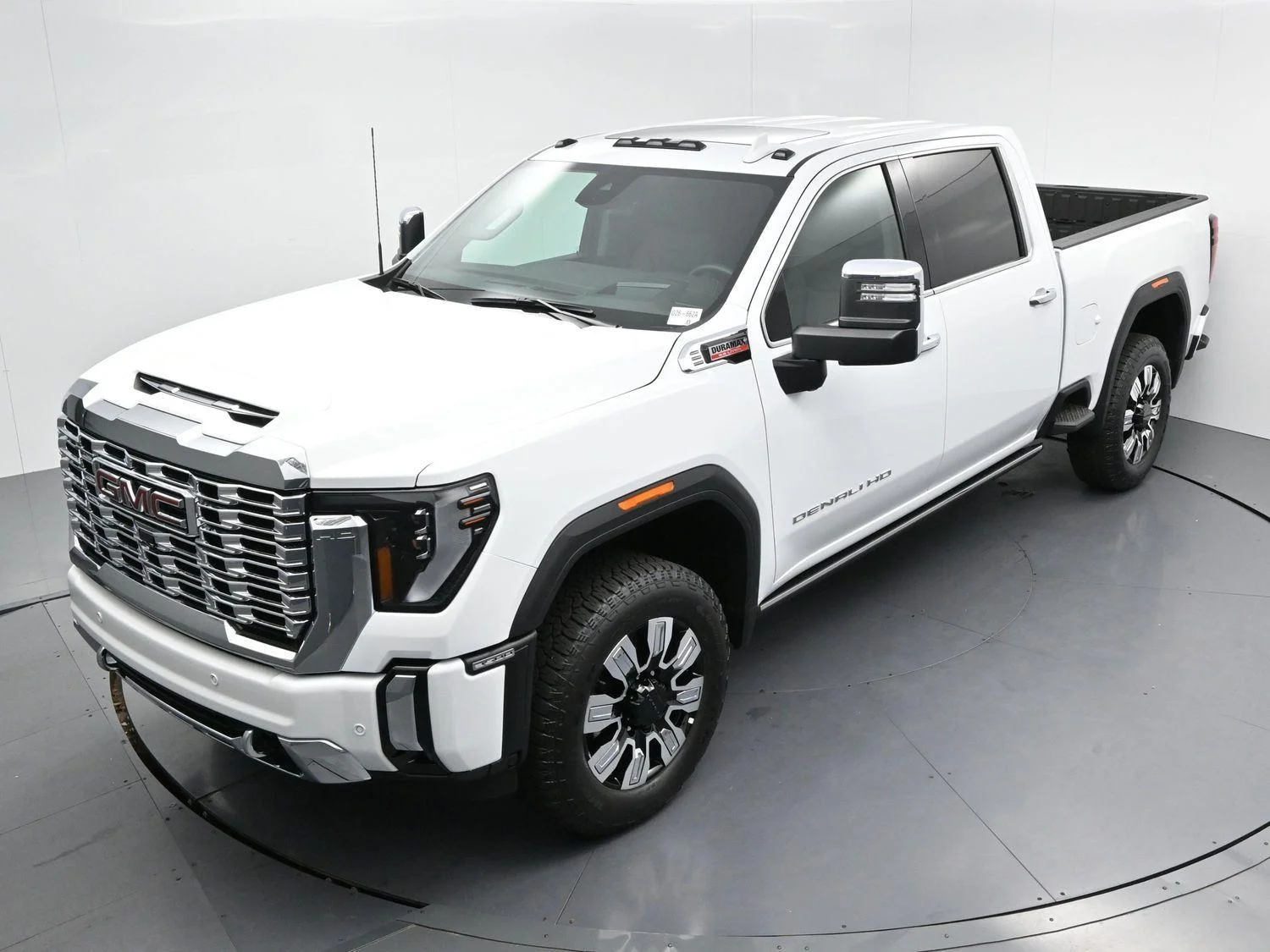Used 2026 Summit White GMC Denali image 39