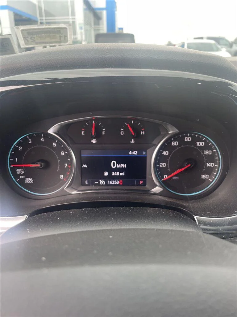 Used 2023 BLACK CHERRY METALLIC Chevrolet LT Cloth image 15